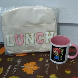 Chic Cream Lunch Bag with Colorful Lettering